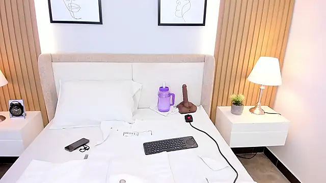 bounce katty online show from March 4, 8:16 pm