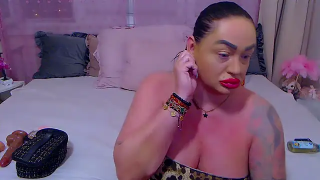 BustyVicky online show from September 23, 9:44 pm