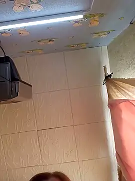 Snapshot of BustyBlond chatting on June 12, 3:59 am BustyBlond online show from June 12, 3:59 am