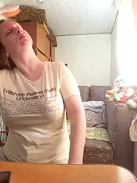 BustyBlond online show from May 28, 3:47 am