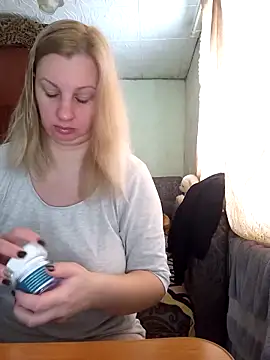 BustyBlond online show from February 20, 6:19 am