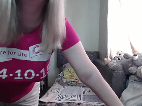 BustyBlond online show from March 22, 10:49 am