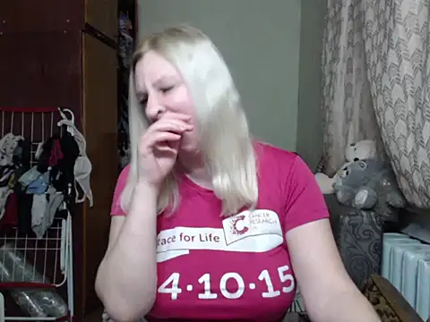 BustyBlond online show from March 5, 4:13 pm