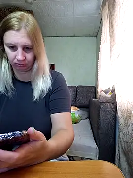 BustyBlond online show from October 10, 1:12 pm
