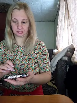 BustyBlond online show from January 15, 6:06 am