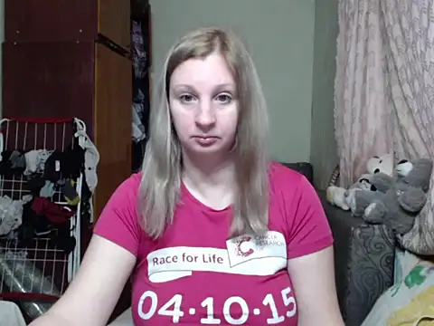 BustyBlond online show from March 20, 4:09 pm