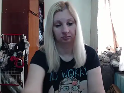 BustyBlond online show from March 20, 8:09 am