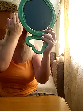 BustyBlond online show from September 11, 4:23 am