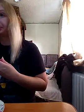 BustyBlond online show from October 30, 6:23 am