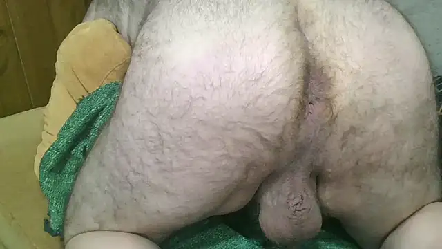 mikeyhotbear online show from January 18, 4:10 pm
