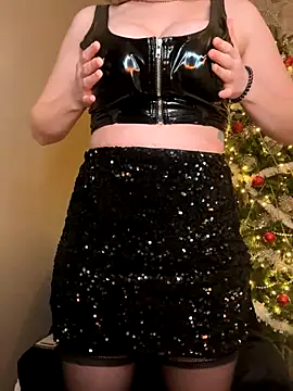 FoxyFrenchy online show from December 21, 5:58 pm