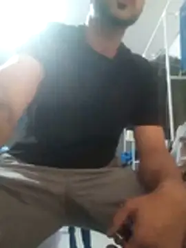 SMOKERBEASTBR online show from February 7, 8:50 pm