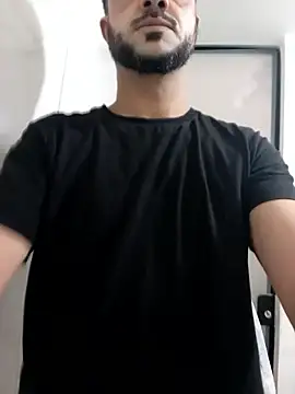 SMOKERBEASTBR online show from January 9, 12:45 pm