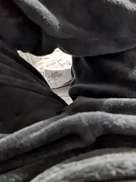 Elixire1 online show from November 30, 7:25 pm