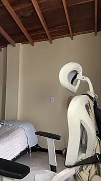 GabriSaenz online show from October 31, 1:41 pm