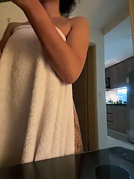 GabriSaenz online show from December 18, 10:13 pm