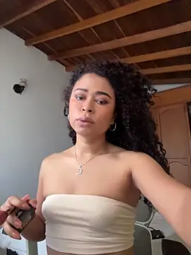 GabriSaenz online show from April 3, 12:55 pm