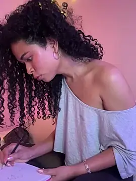 GabriSaenz online show from December 13, 12:31 am