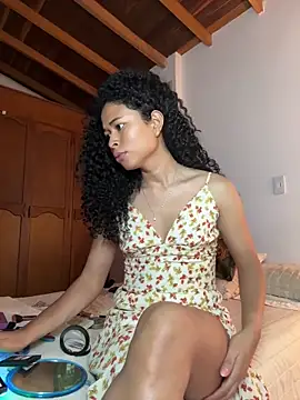 GabriSaenz online show from March 13, 1:29 pm