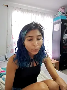 SAT--SU U online show from December 1, 8:21 pm