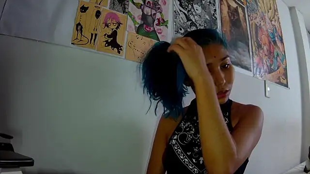 SAT--SU U online show from February 3, 8:25 pm