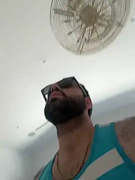 Jonnybigccookk69 online show from June 13, 7:01 pm