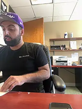 Jonnybigccookk69 online show from August 4, 6:01 pm