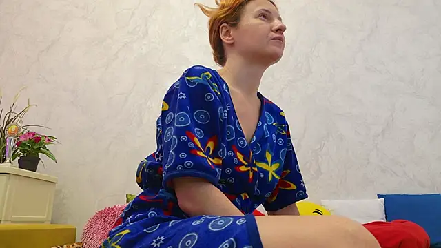 Snapshot of Simabigsmile chatting on February 18, 1:07 pm Simabigsmile online show from February 18, 1:07 pm