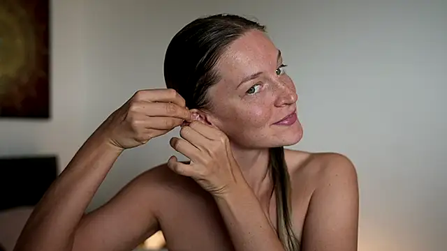 Special    online show from January 14, 2:04 am