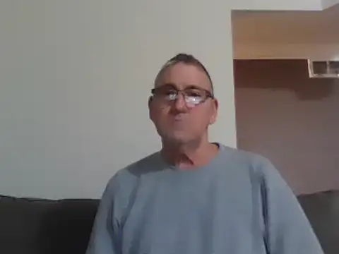 takeitall101 online show from December 3, 12:19 am