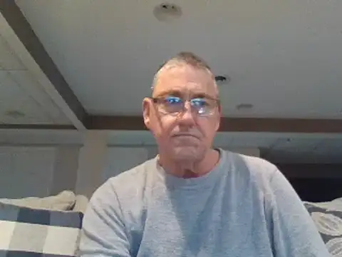 takeitall101 online show from January 12, 9:51 pm