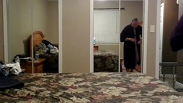 Snapshot of takeitall101 chatting on November 12, 11:19 pm takeitall101 online show from November 12, 11:19 pm