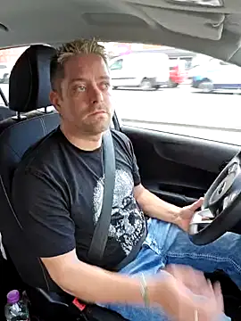 Trucker Hunter online show from March 13, 2:55 pm