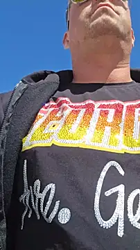 Trucker Hunter online show from February 18, 2:02 pm