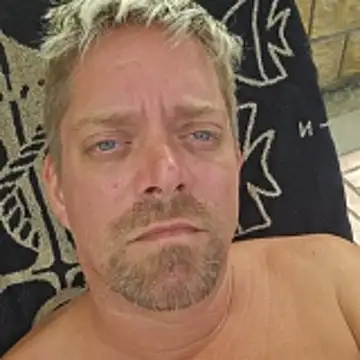 Trucker Hunter online show from October 25, 10:25 am