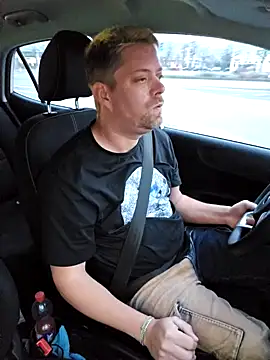 Trucker Hunter online show from January 22, 7:25 am