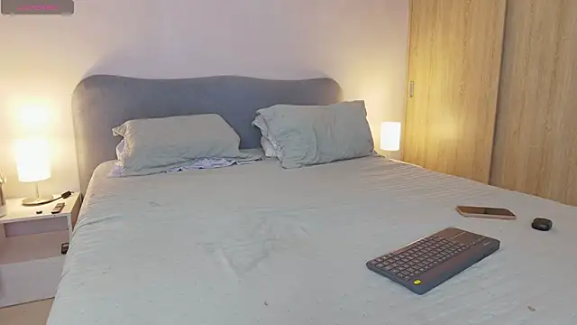 elbustamante online show from February 22, 10:55 pm