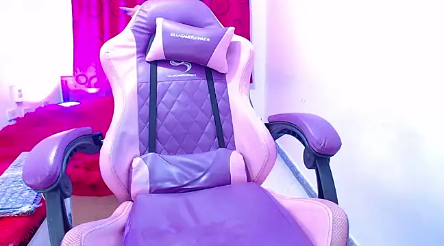 Briannabrachho online show from March 4, 8:02 am