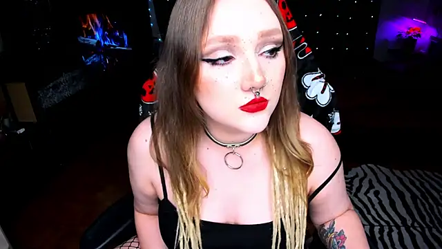 Snapshot of YourDyingBride chatting on January 25, 2:26 am YourDyingBride online show from January 25, 2:26 am