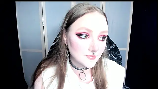 Snapshot of YourDyingBride chatting on June 21, 7:08 pm YourDyingBride online show from June 21, 7:08 pm
