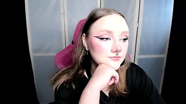 Snapshot of YourDyingBride chatting on October 25, 12:32 am YourDyingBride online show from October 25, 12:32 am