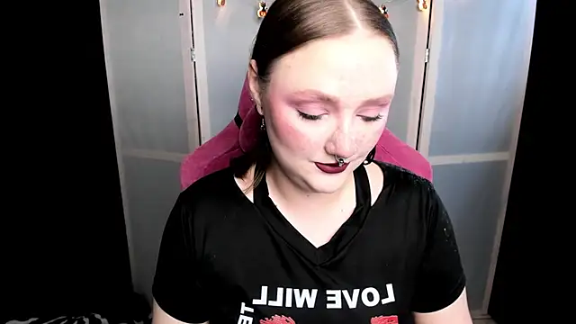 Snapshot of YourDyingBride chatting on October 26, 2:01 am YourDyingBride online show from October 26, 2:01 am