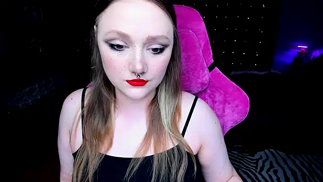 Snapshot of YourDyingBride chatting on March 1, 9:37 pm YourDyingBride online show from March 1, 9:37 pm