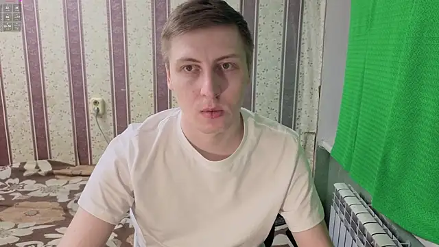 darienlarge online show from February 24, 5:14 pm