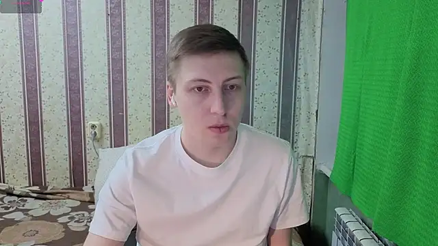 darienlarge online show from February 24, 5:08 am