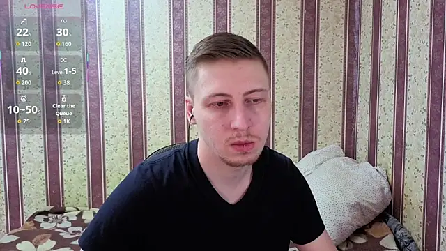 darienlarge online show from January 9, 9:27 am