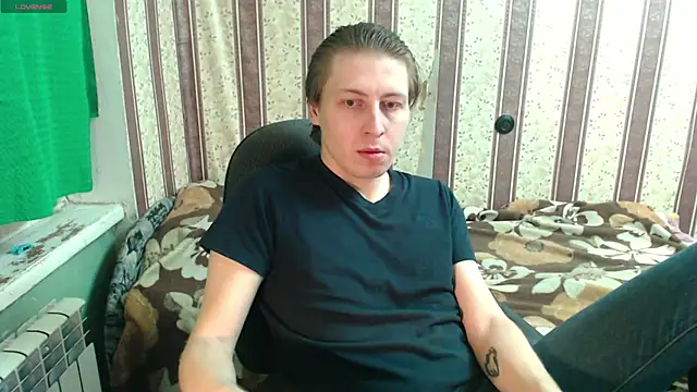 darienlarge online show from October 22, 3:55 pm