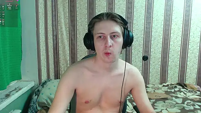 darienlarge online show from October 23, 8:07 pm