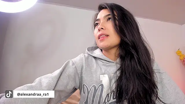 Alexandra ra online show from February 27, 6:46 am