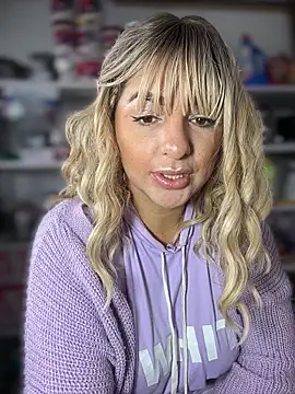 sammyqueenx21 online show from November 20, 1:01 pm